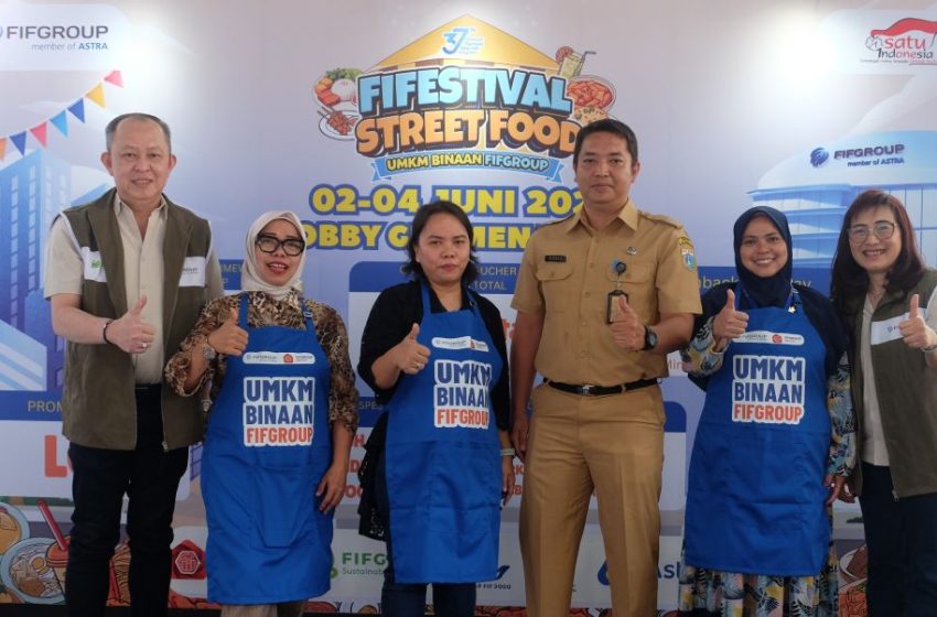 Panggung di Lantai Dasar FIF