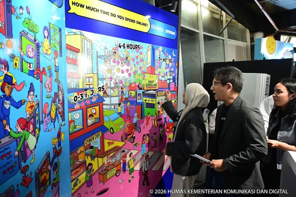 Menteri Komunikasi dan Digital Meutya Hafid dalam acara peringatan Hari Anak Nasional dan Girls in ICT Day 2026 di Garuda Spark Innovation Hub, Jakarta Pusat, Selasa (21/7/2026) mengatakan kemajuan teknologi digital memang membawa banyak manfaat bagi dunia pendidikan dan kehidupan sehari-hari. Foto: Humas Kemkomdigi